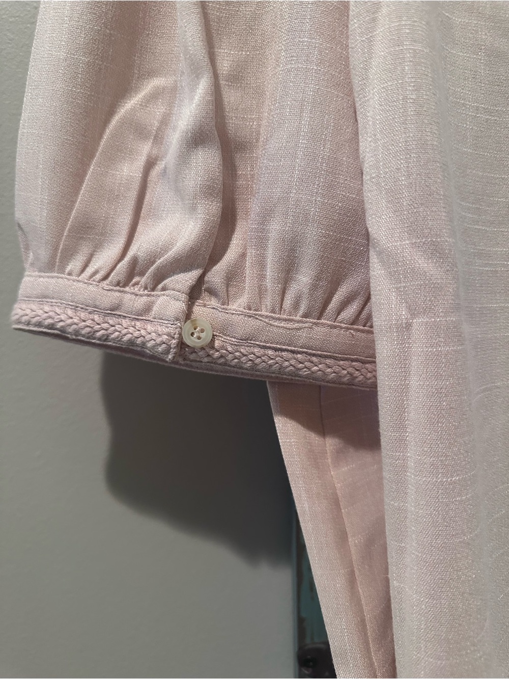 NWT Hem & Thread Light Pink Puff Sleeve Blouse - Picture 5 of 5